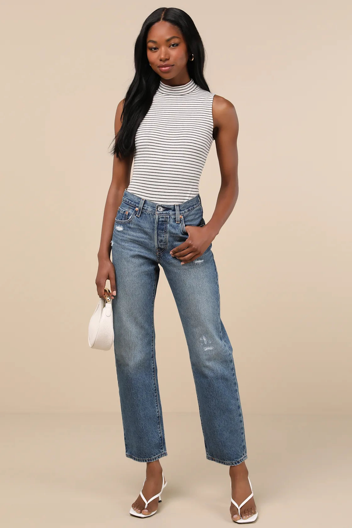501 '90s Medium Wash Distressed Mid-Rise Straight Leg Jeans